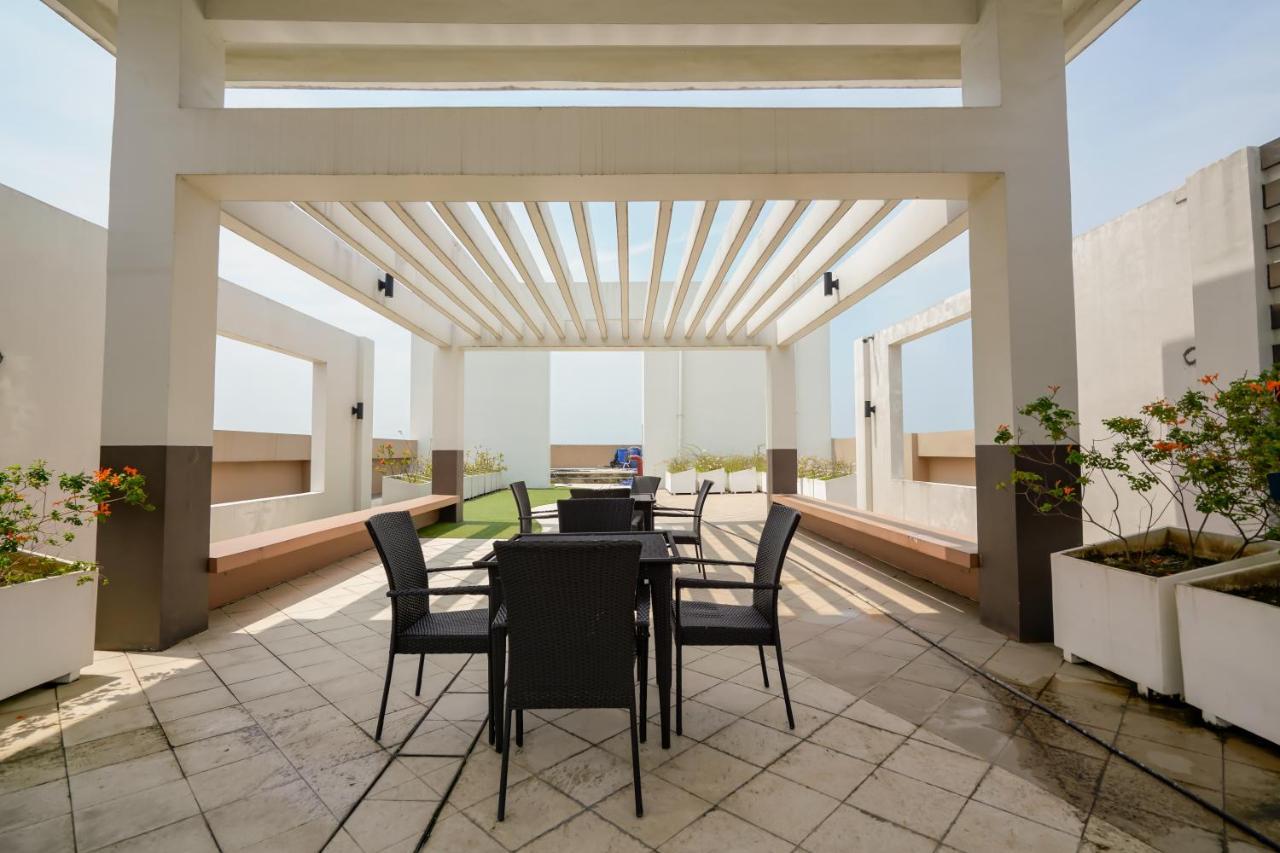 The Radiance Manila Bay Studio Exterior photo